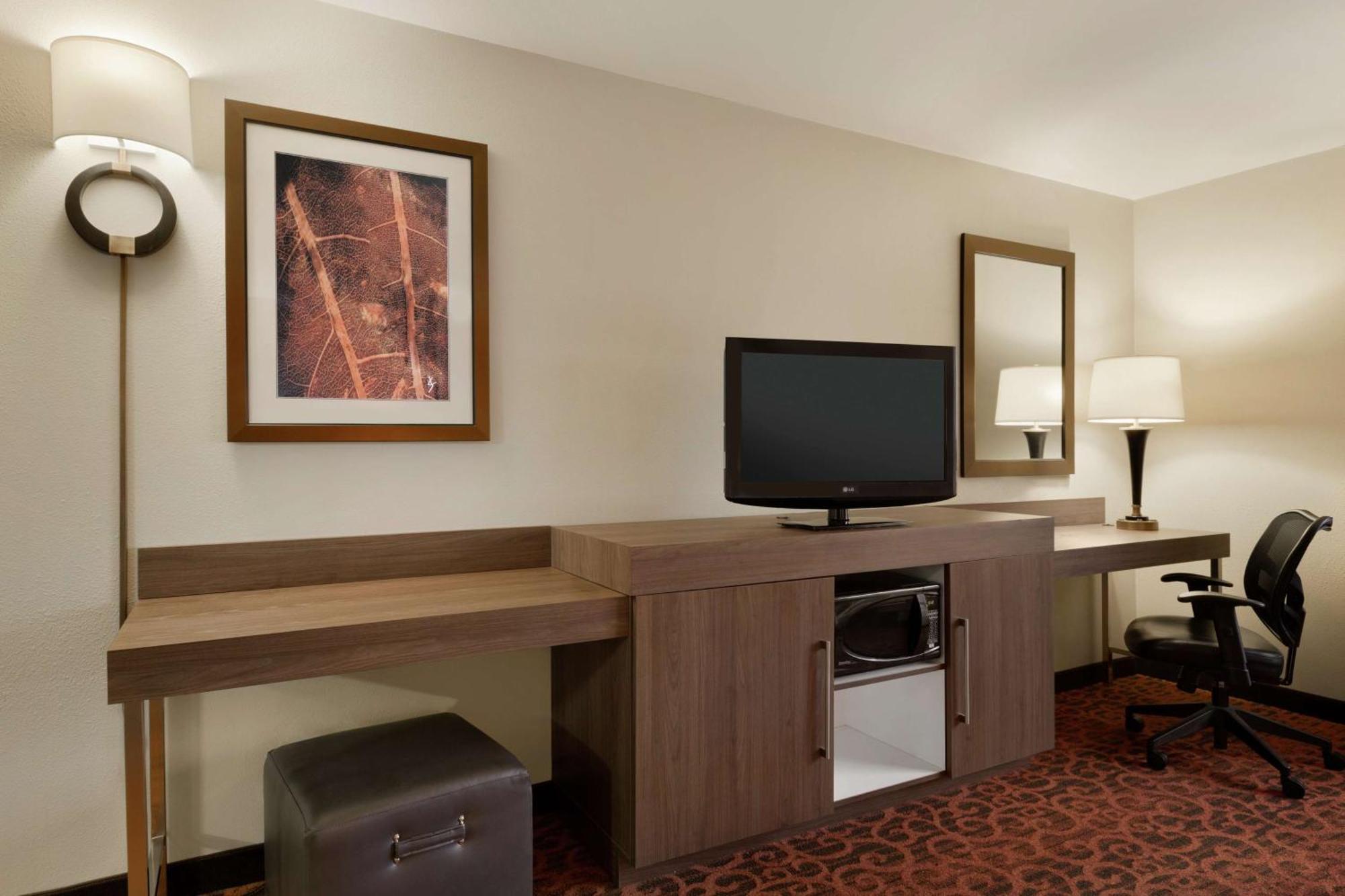 Hampton Inn Wichita Falls-Sikes Senter Mall Exterior foto