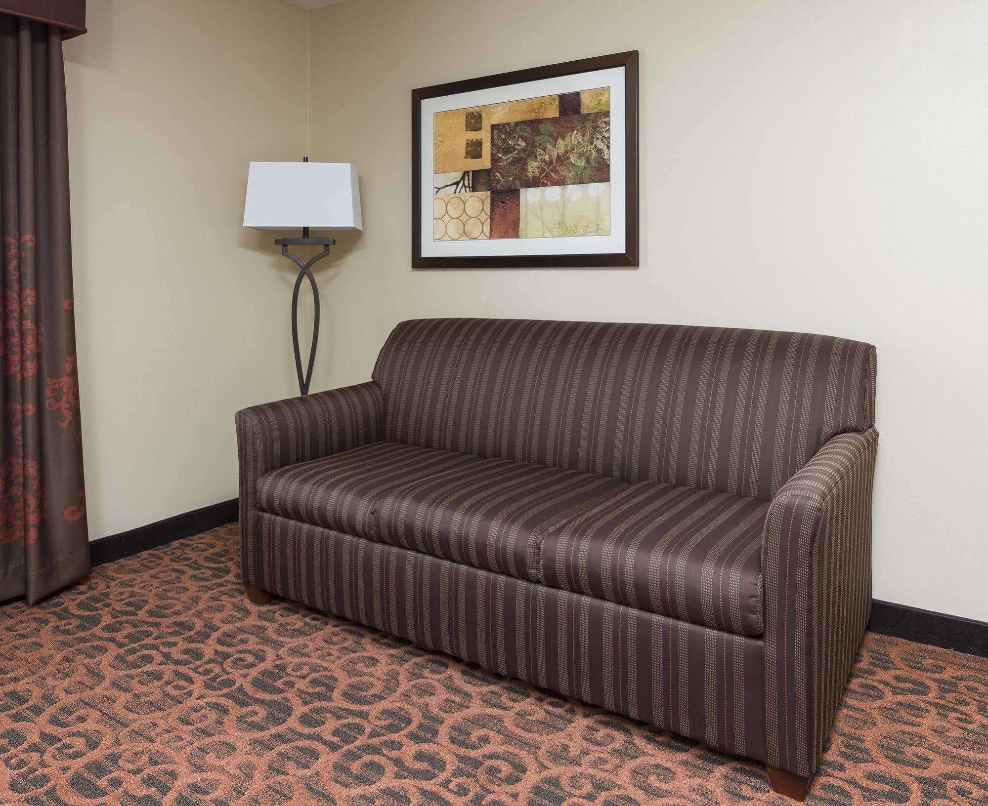 Hampton Inn Wichita Falls-Sikes Senter Mall Exterior foto